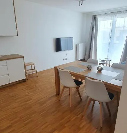Apartament Na Klecinie * Вроцлав